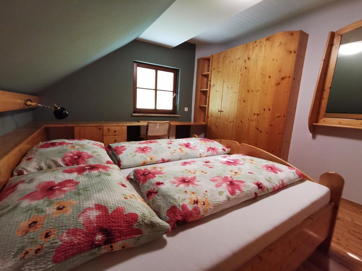 Landhotel Kastanienhof Gundersheim Eksteriør billede